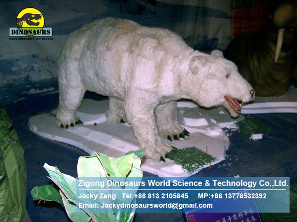 Life size animatronic animals  ( Polar bear ) DWA009