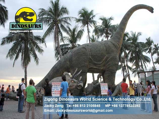 Life size animal fiberglass statue animatronic dinosaur Brachiosaurus DWD182