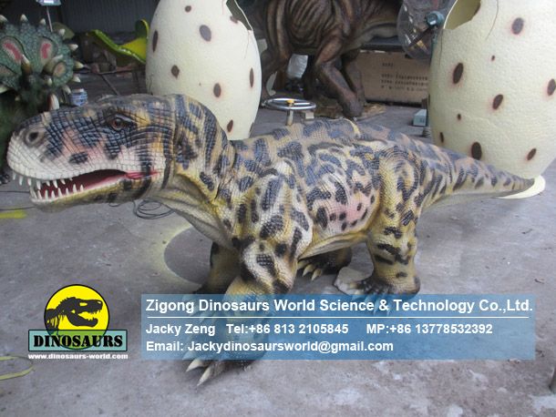 Animatronic walking dinosaur model walking with dino DWE039